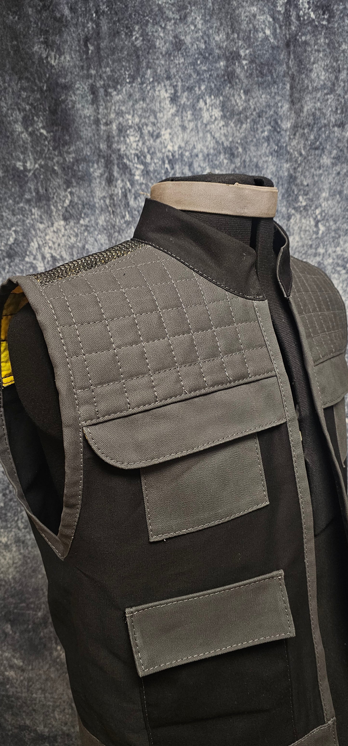 Sci-Fi vest