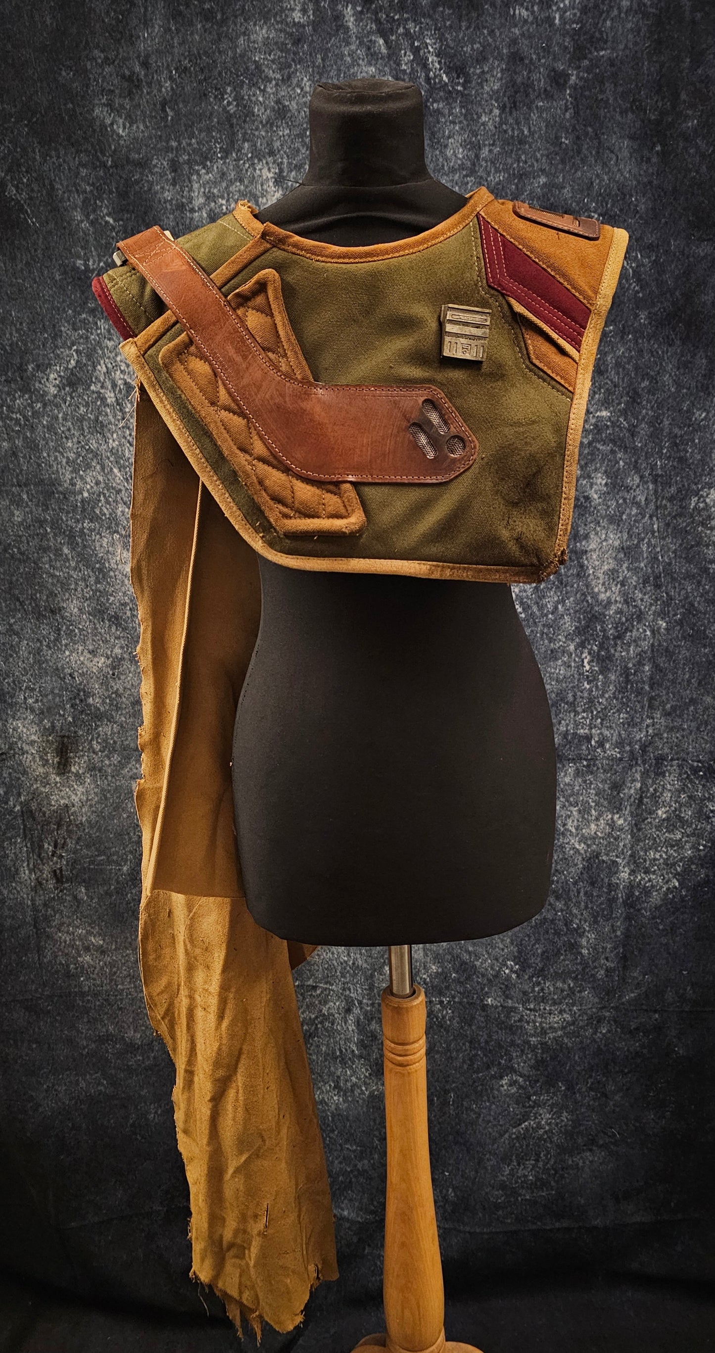 Sci-Fi Asymmetric cowl