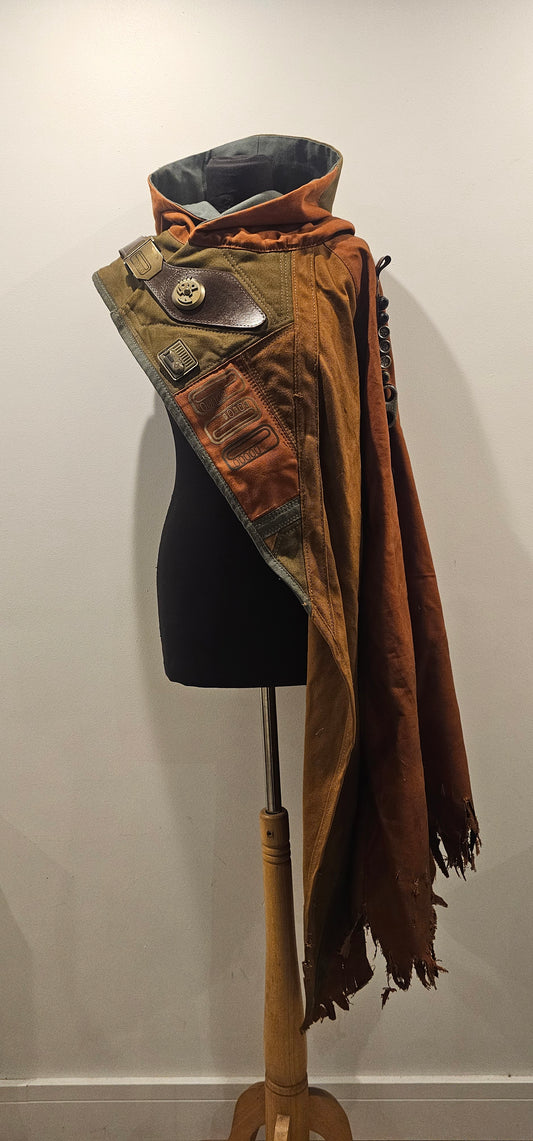 Custom assymetric cloak