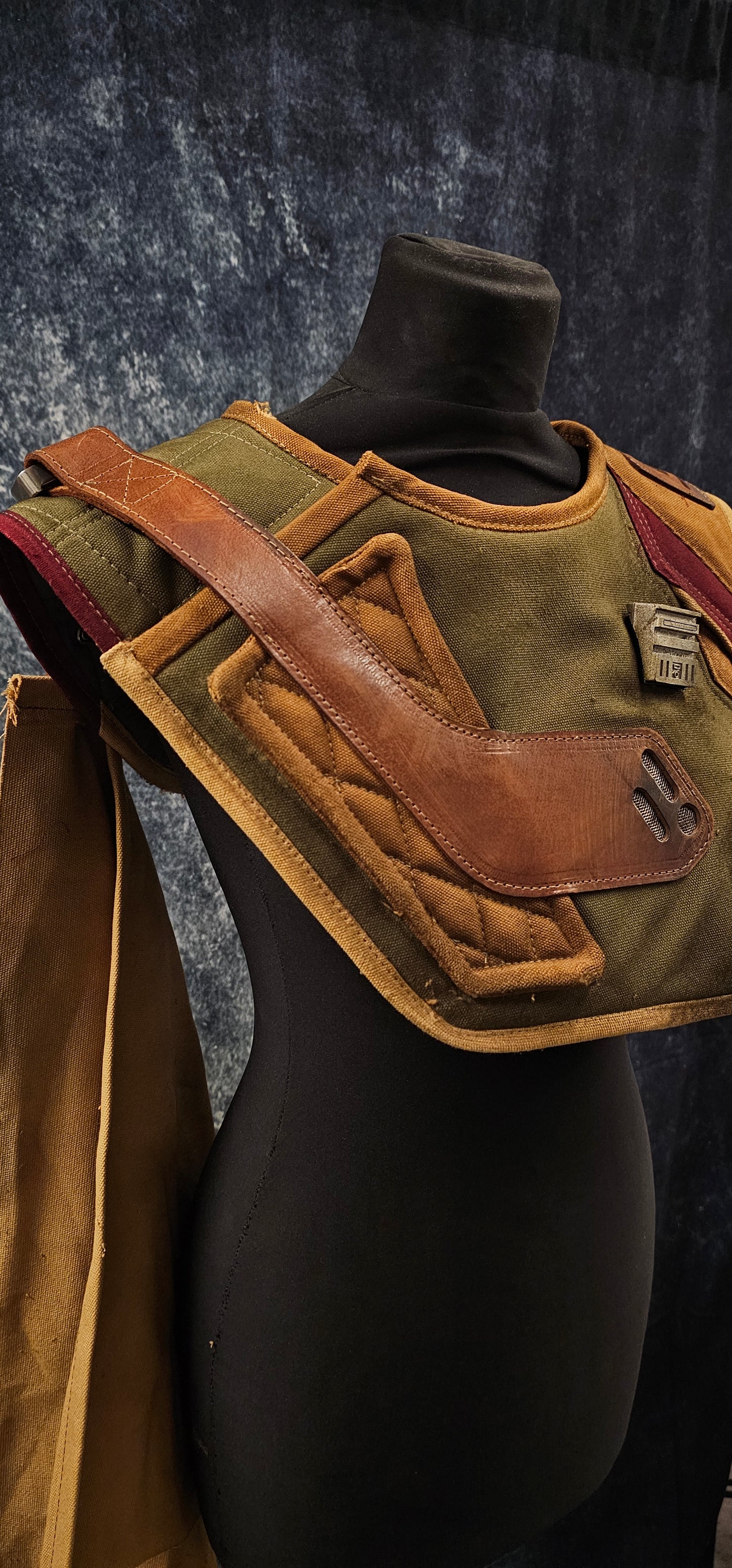 Sci-Fi Asymmetric cowl